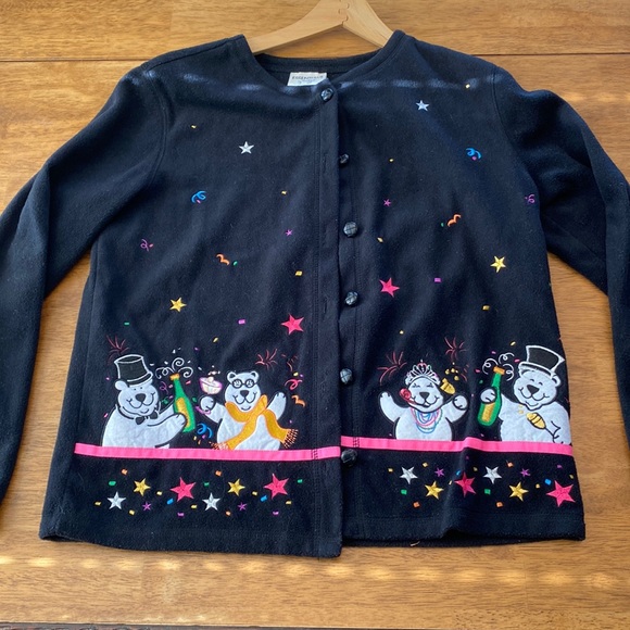 Christmas sweater - Picture 1 of 4